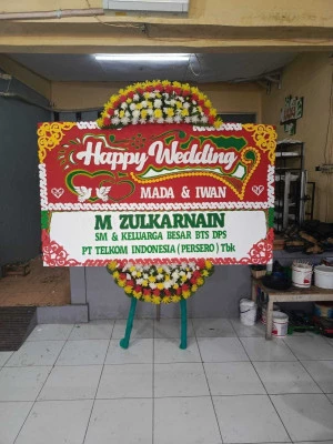Papan Bunga di Pamulang Barat